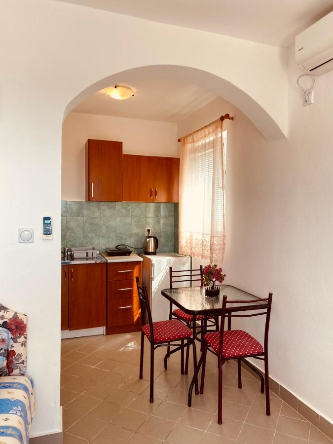Djonovic Apartments Bar Exterior foto
